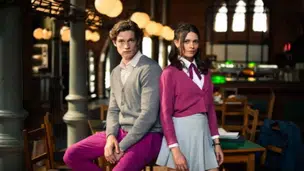 Ruby Bell e James Beaufort, personagens principais de Maxton Hall (Foto: Divulgação/Prime Video)