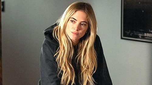 Emily Wickersham como "Ellie Bishop" em NCIS