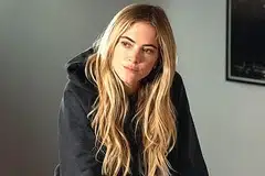 
                                        Emily Wickersham como "Ellie Bishop" em NCIS (Foto: Reprodução/IMDb/Paramount Press Express)