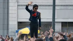 Michael passa de US$ 400 milhões e mantém ritmo nas bilheterias